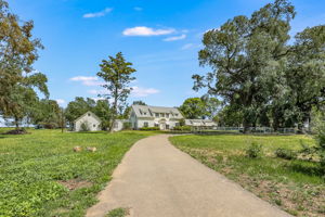12711 Co Rd 113 Woodland CA 01