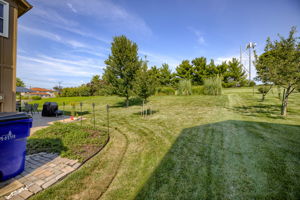  Photo 37