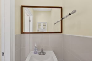  Photo 35
