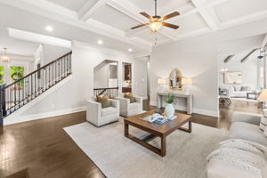  Photo 64