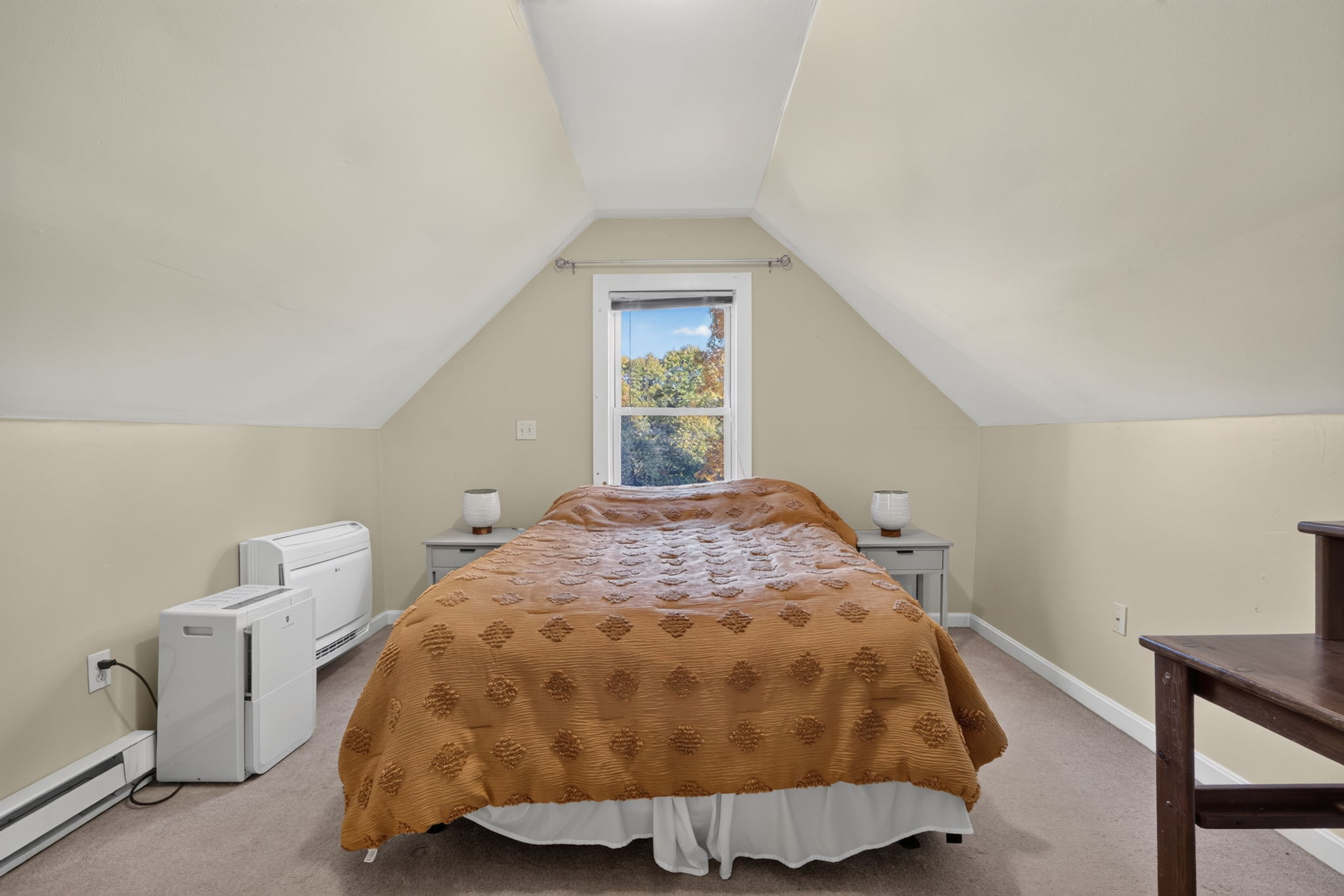 1272 Mammoth Rd, Dracut, MA 01826, USA Photo 22