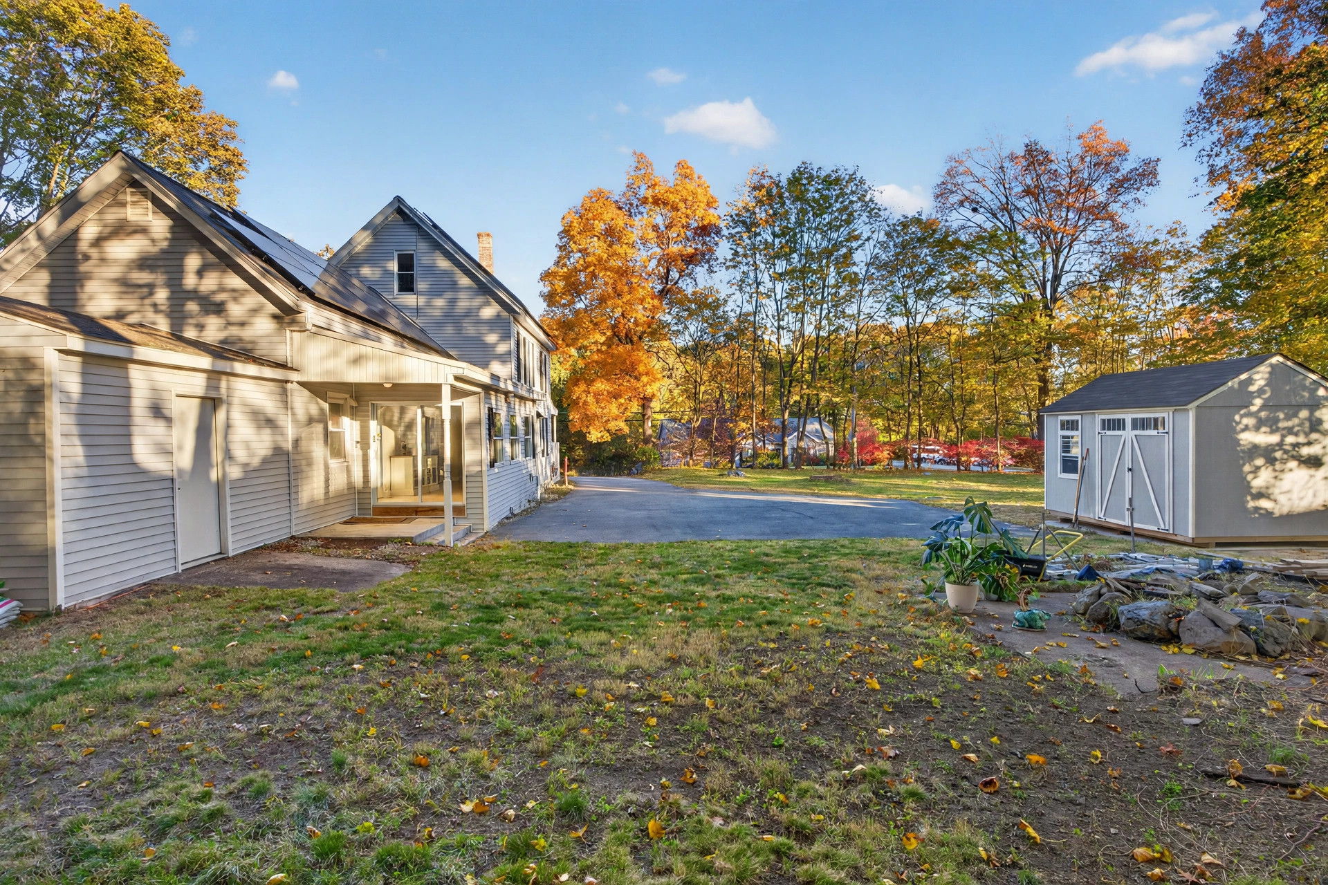 1272 Mammoth Rd, Dracut, MA 01826, USA Photo 43
