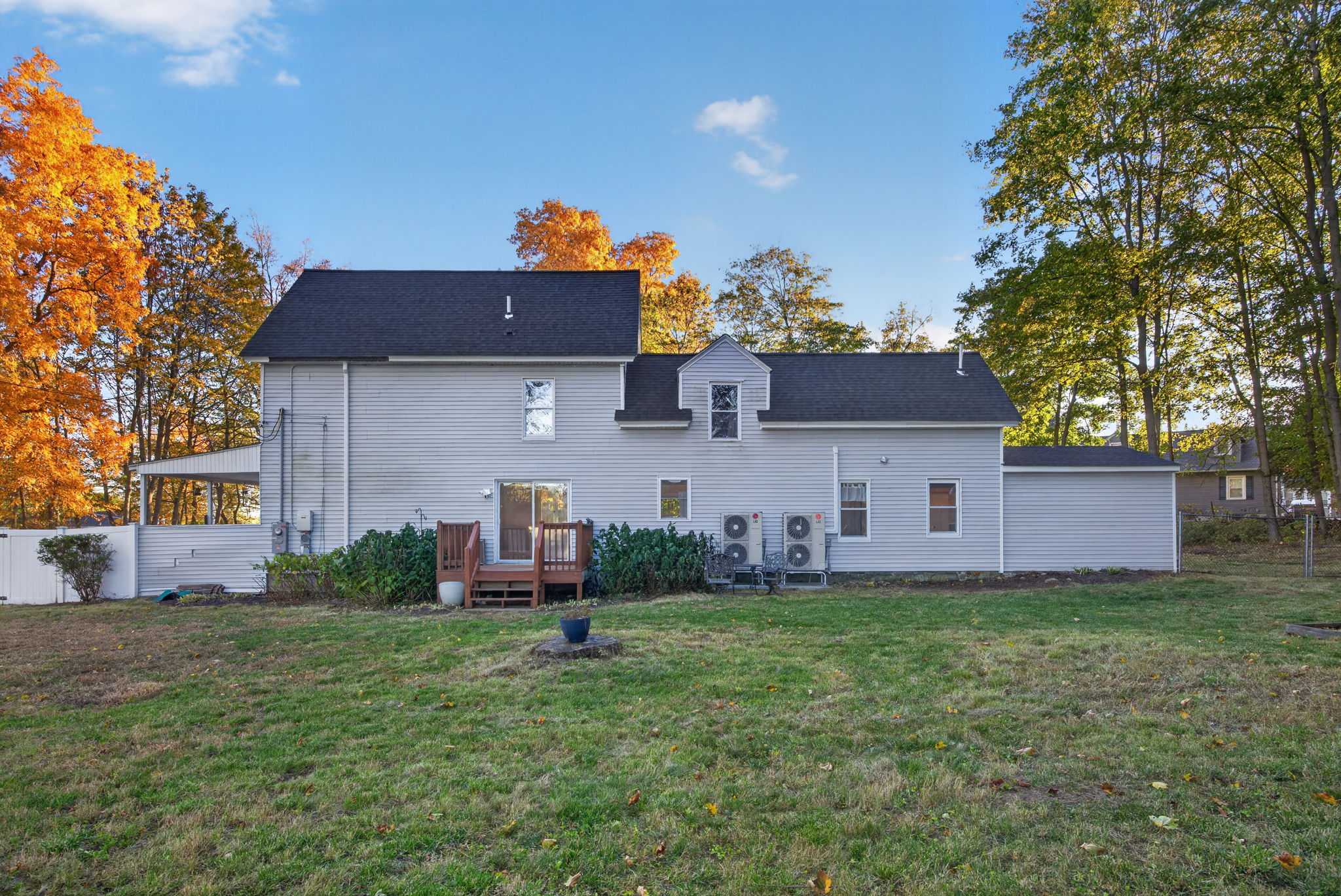 1272 Mammoth Rd, Dracut, MA 01826, USA Photo 44