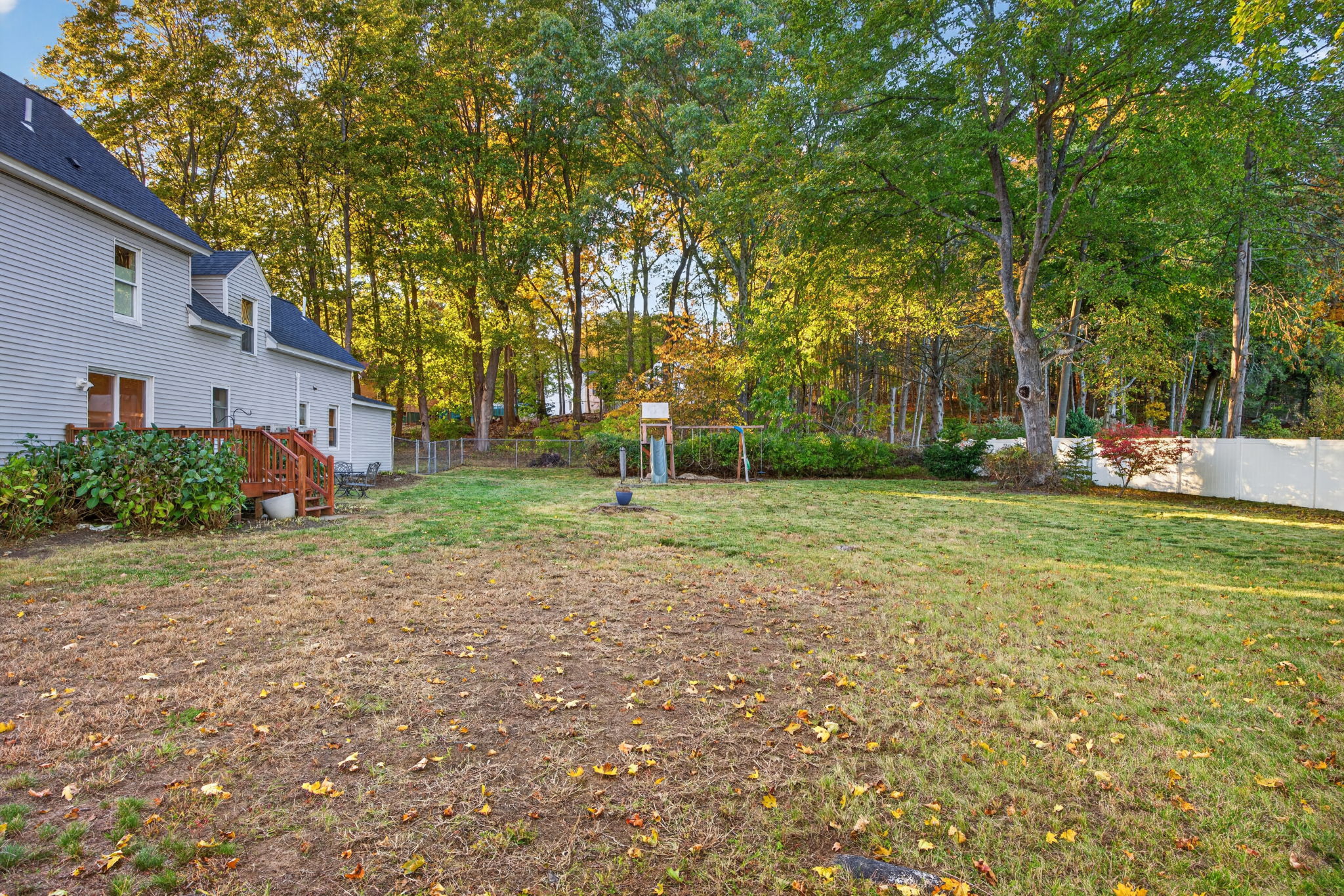 1272 Mammoth Rd, Dracut, MA 01826, USA Photo 45
