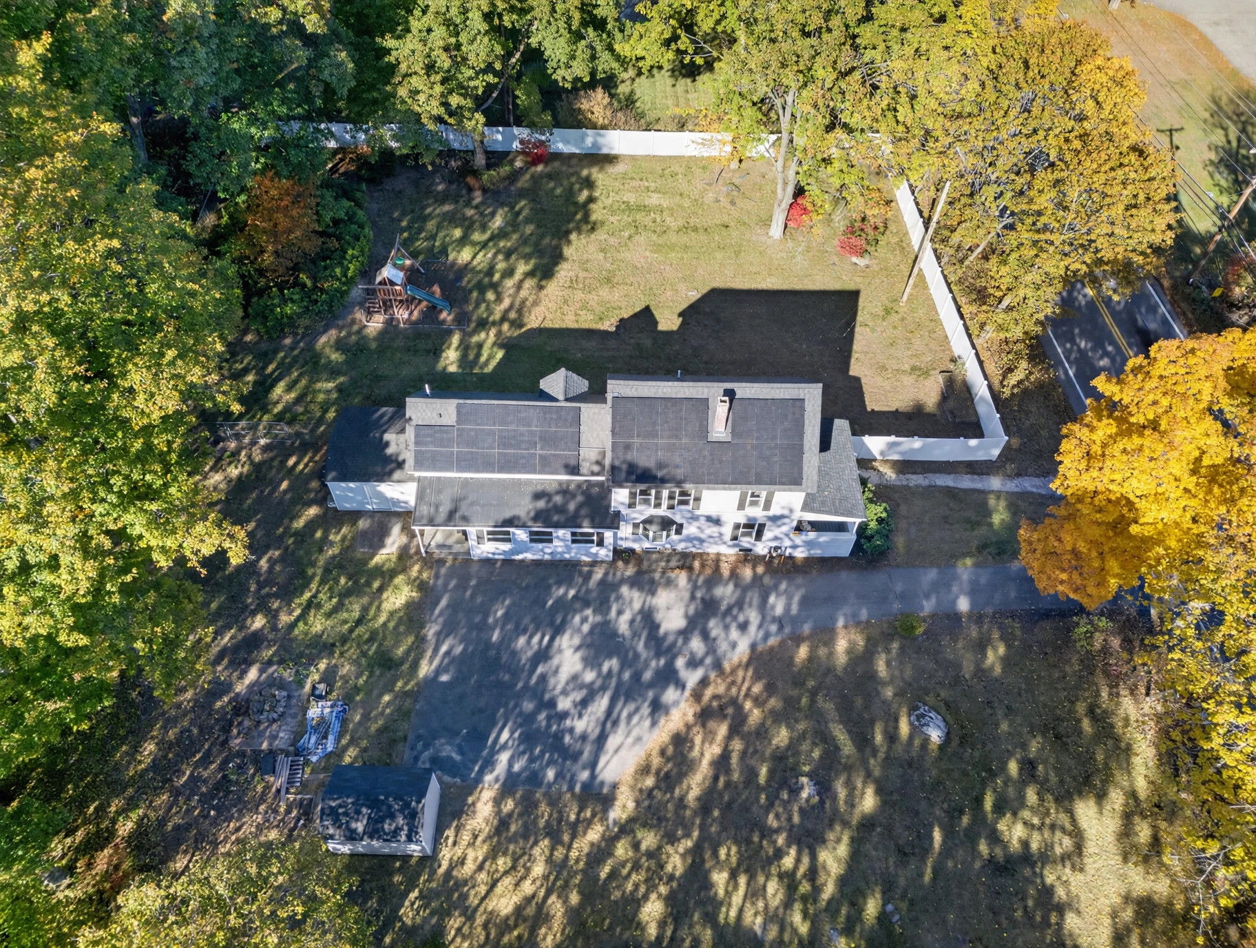 1272 Mammoth Rd, Dracut, MA 01826, USA Photo 51