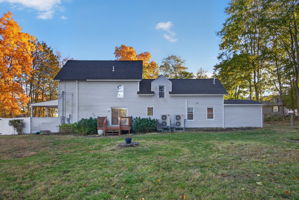 1272 Mammoth Rd, Dracut, MA 01826, USA Photo 43