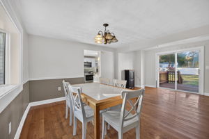 1272 Mammoth Rd, Dracut, MA 01826, USA Photo 2