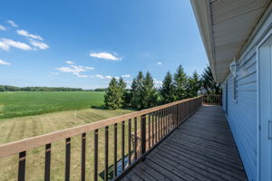  Photo 0