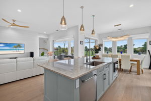Kitchen 1 of 2