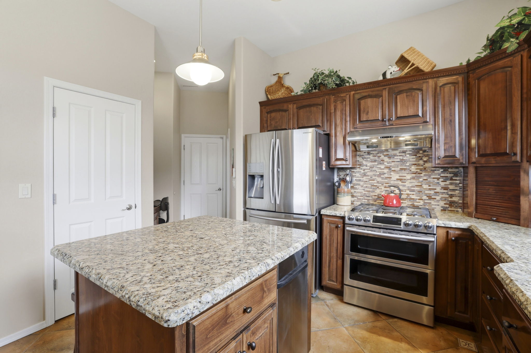 Kitchen 4