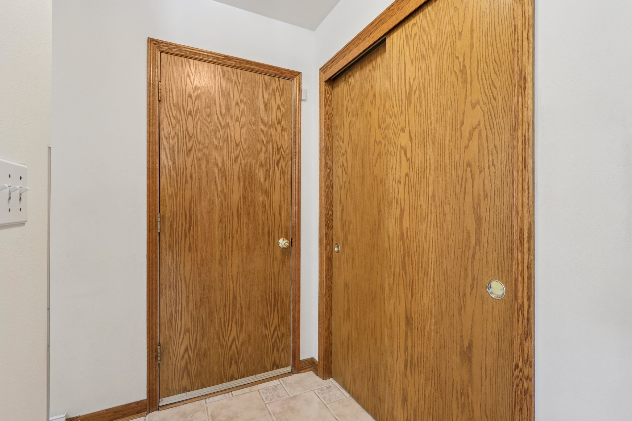 W North Ln-S3007-036.jpg