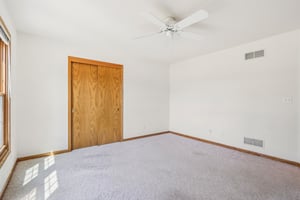 W North Ln-S3007-035.jpg