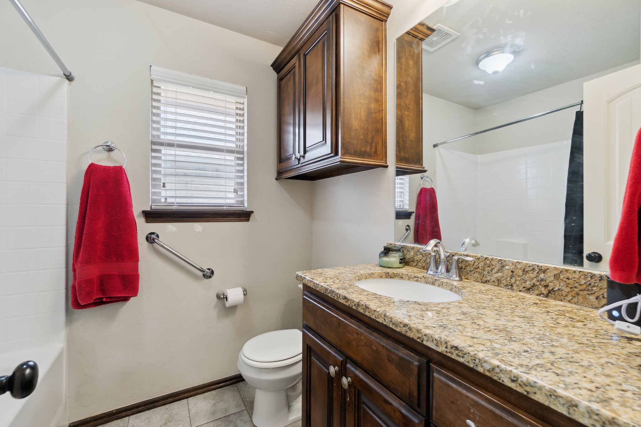 12724 NW 137th St_026.jpg