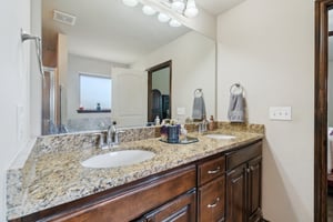 12724 NW 137th St_036.jpg