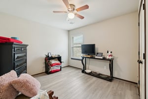 12724 NW 137th St_043.jpg