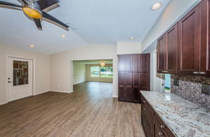 Kitchen 4
