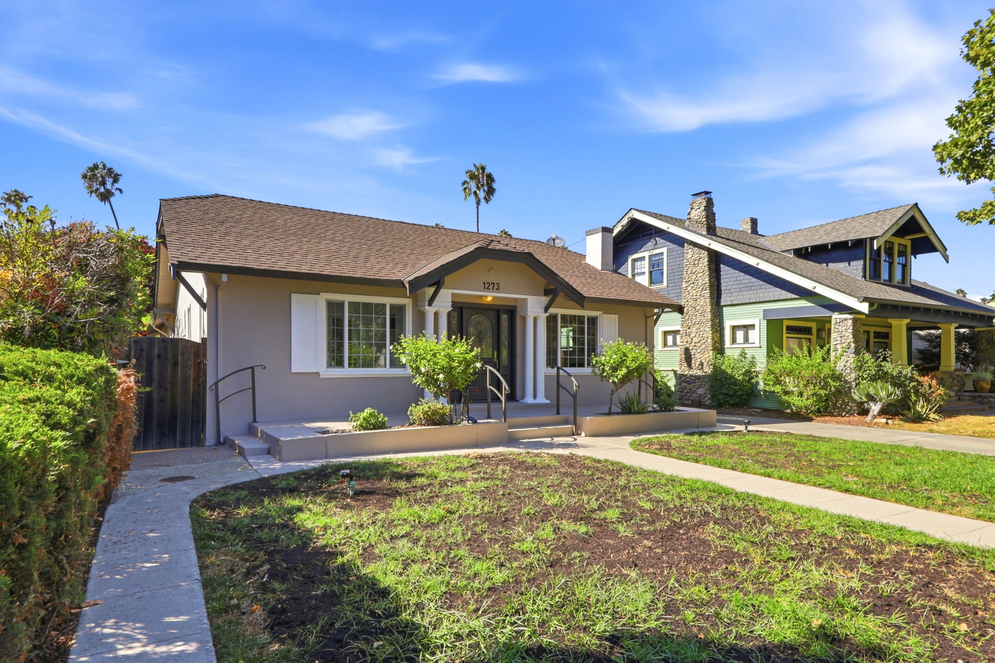 002_F8_1273 Sierra Ave