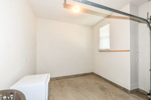  Photo 49