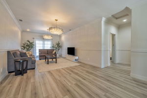 023_12732 West Ln 