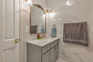052_12732 West Ln 