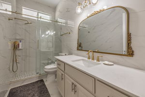 054_12732 West Ln 