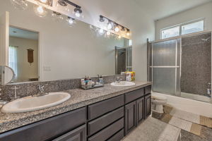 055_12732 West Ln 