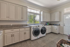059_12732 West Ln 