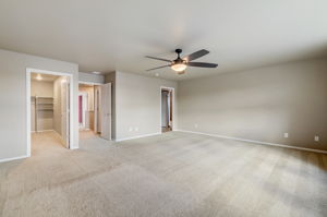 E 104th Dr-021