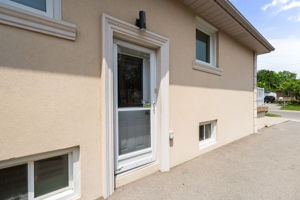  Photo 30