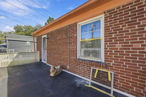  Photo 34
