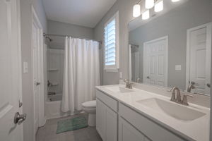  Photo 28