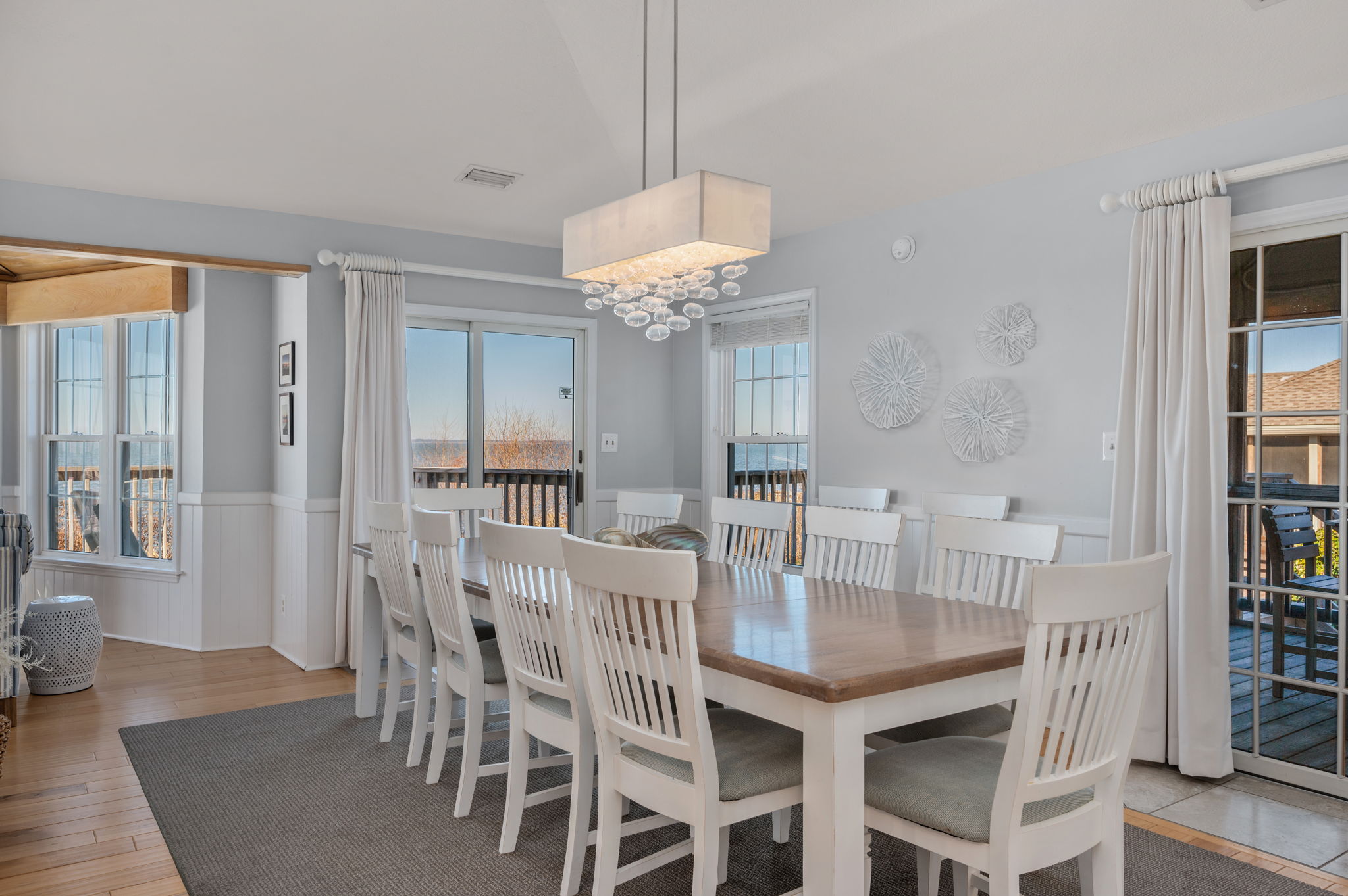 1274-Duck-Rd-Dining-V2