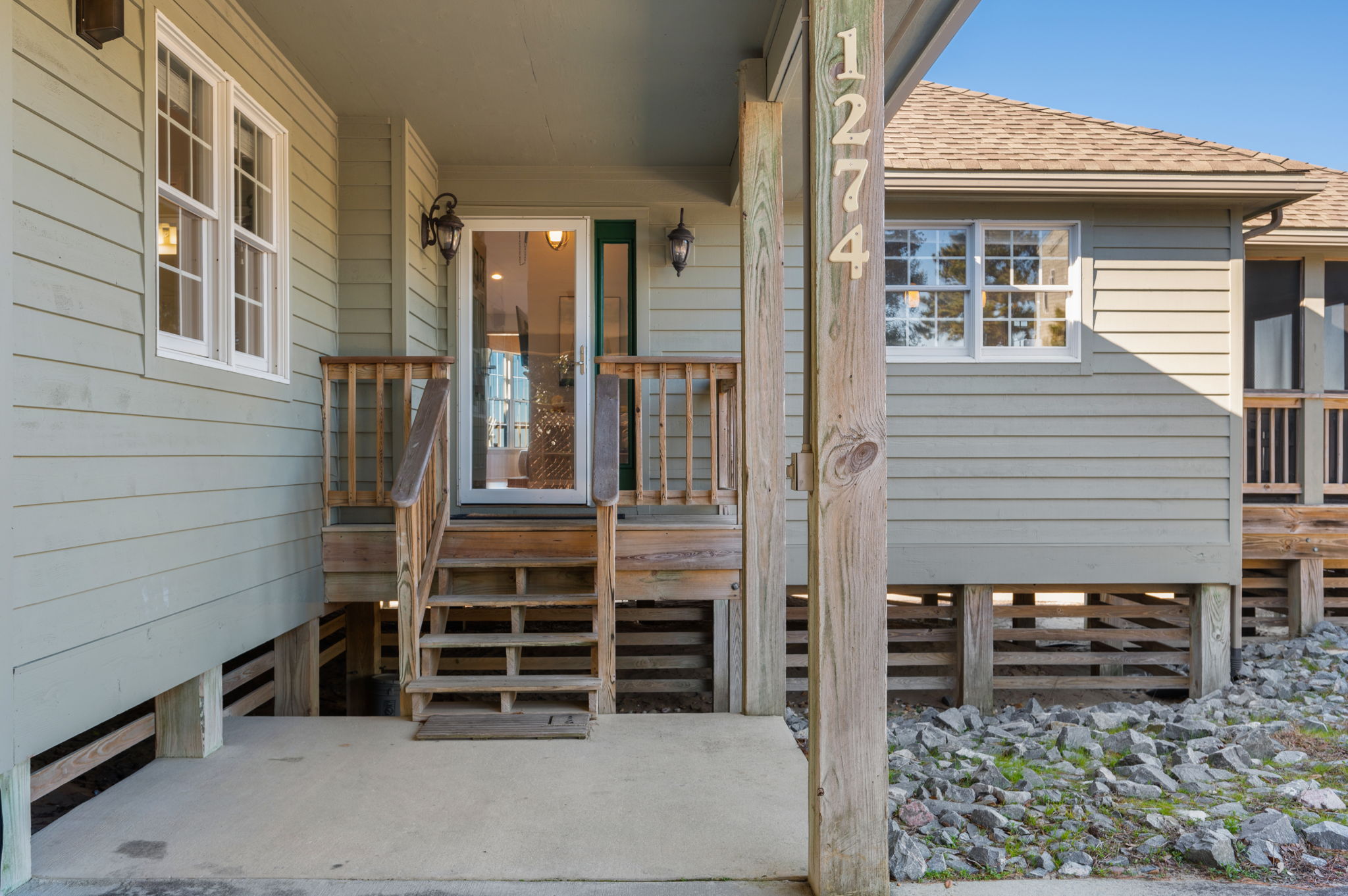 1274-Duck-Rd-Dry-Entry