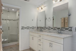 1274-Duck-Rd-BR4-Private-Bath