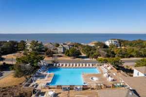 1274-Duck-Rd-Community-Pool