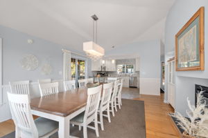 1274-Duck-Rd-Dining-V4