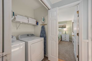 1274-Duck-Rd-Laundry