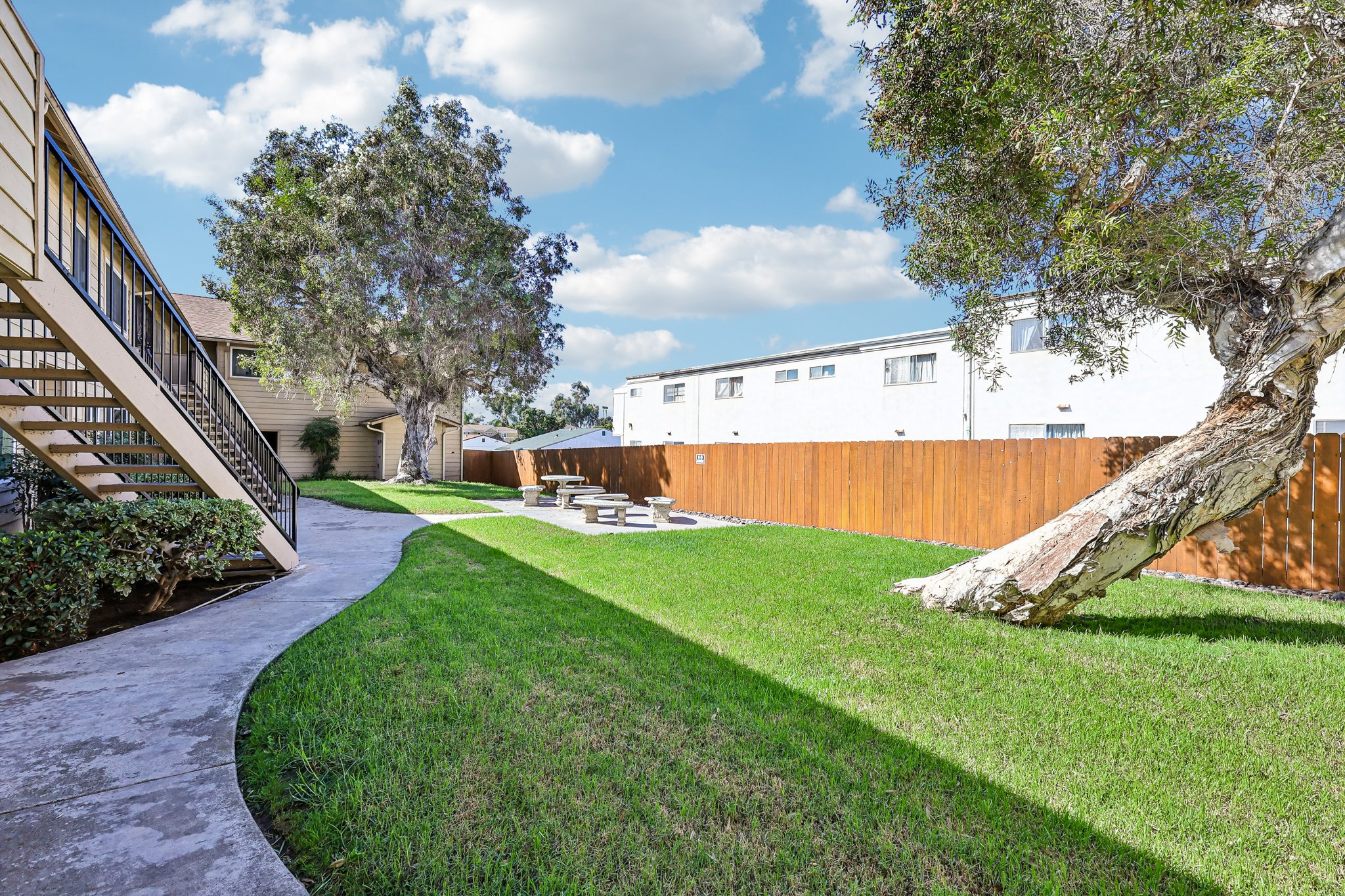 Holly Ave-S1310-026.jpg