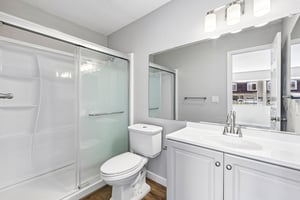 Holly Ave-S1310-020.jpg