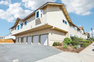 Holly Ave-S1310-025.jpg
