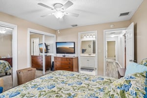 N Palmetto Cir-S2005-019.jpg