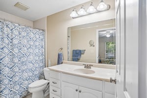 N Palmetto Cir-S2005-020.jpg