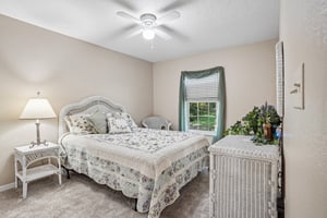 N Palmetto Cir-S2005-026.jpg
