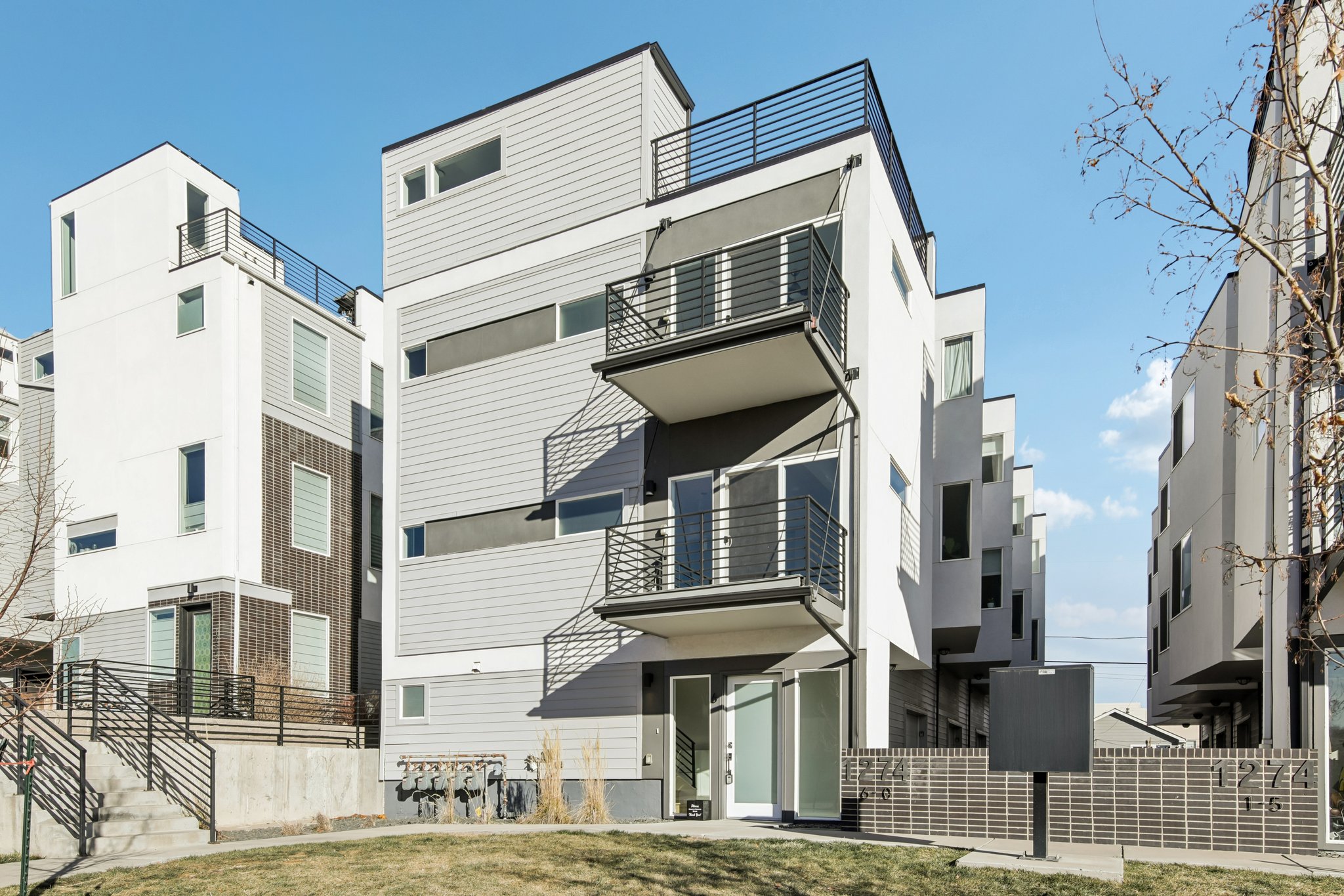 1274 Quitman St-S2201-005.jpg