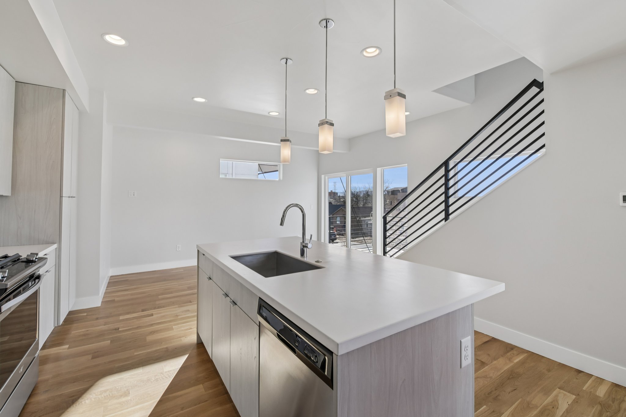 1274 Quitman St-S2201-015.jpg