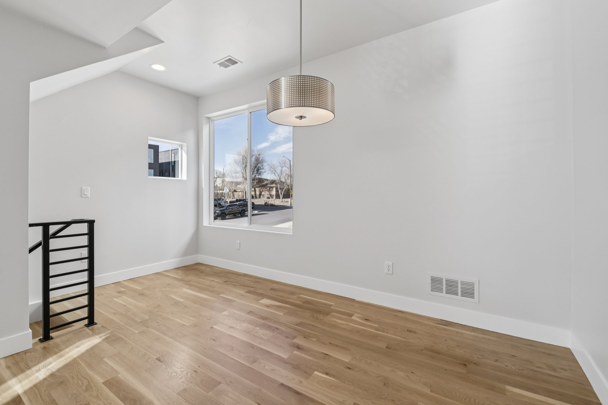 1274 Quitman St-S2201-019.jpg