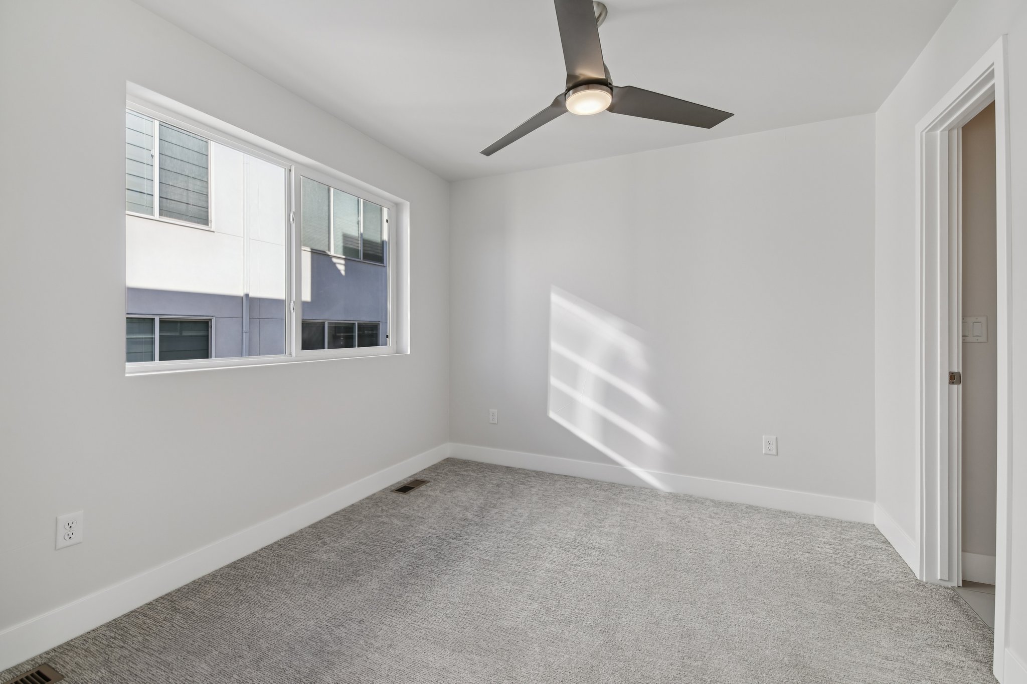 1274 Quitman St-S2201-021.jpg