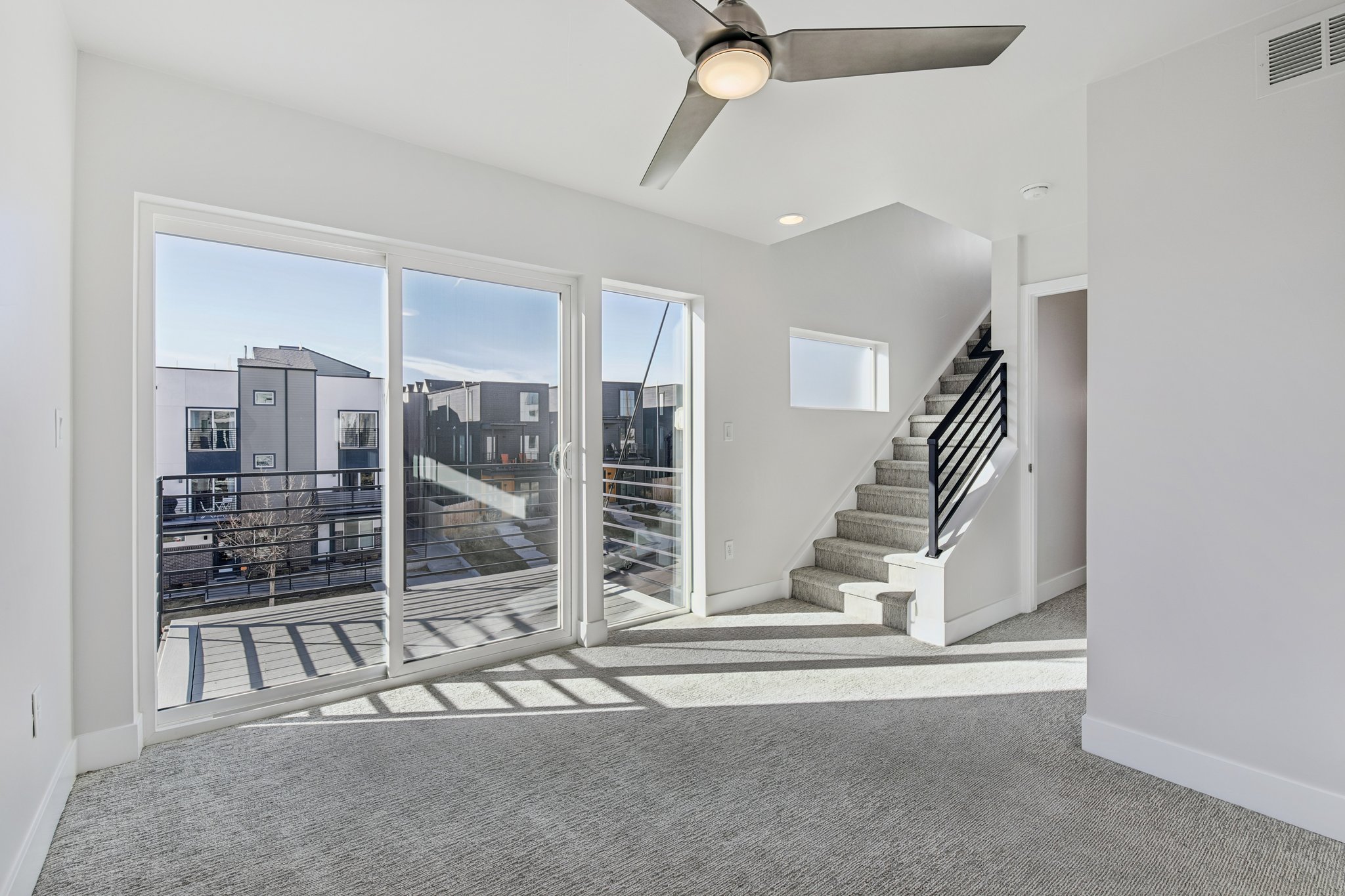 1274 Quitman St-S2201-026.jpg