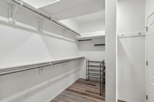  Photo 37