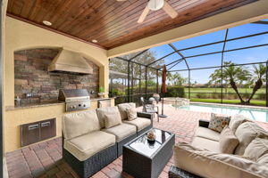 Outdoor Living - Kitchen